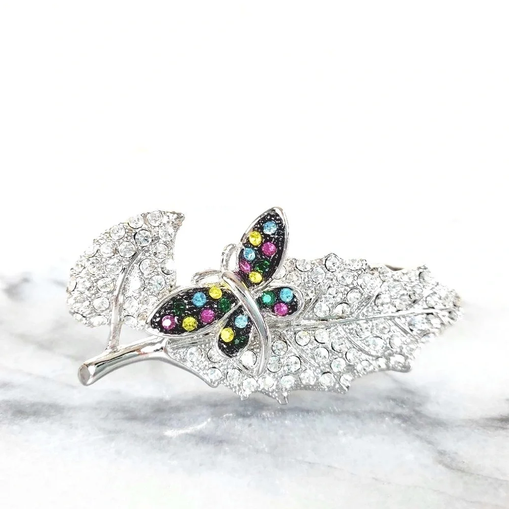 Crystal Butterfly on Leaf Two Finger Ring‎